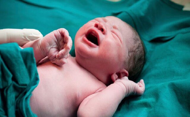 وقتی عمل سزارین مد می‌شود/ چرا زایمان طبیعی به حاشیه رفت؟