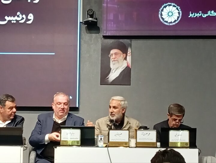جعفریآذر: جلسات گفتوگوی صنعت و دولت باید خروجی عملی داشته باشد