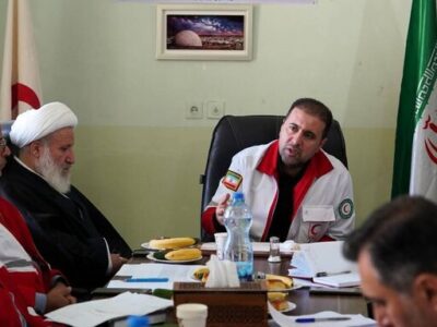 تأکید بر رفع چالش‌های هلال‌احمر مراغه با حضور مدیرعامل استانی