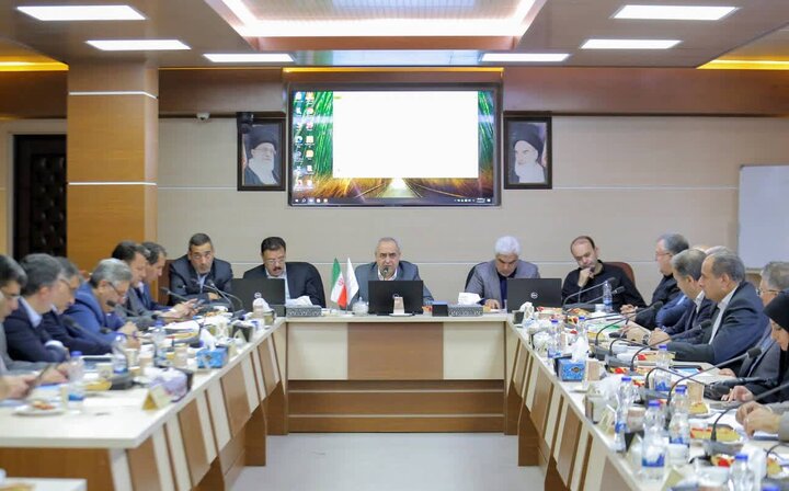 استاندار: آذربایجان شرقی میتواند به کریدور جایگزین کشور در تأمین کالاهای اساسی تبدیل شود