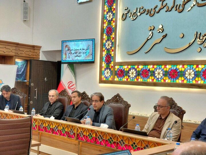 احیای جایگاه اقتصادی فرش دستباف تبریز نیازمند آسیب شناسی علمی است