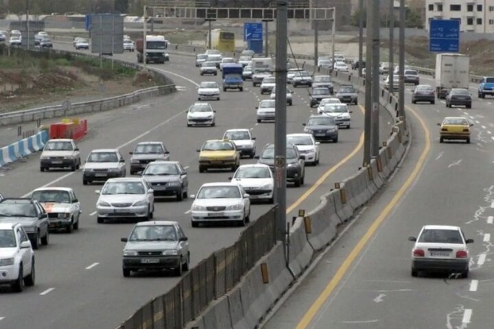 ورود روزانه حدود ۲۰۰ هزار خودرو به تبریز
