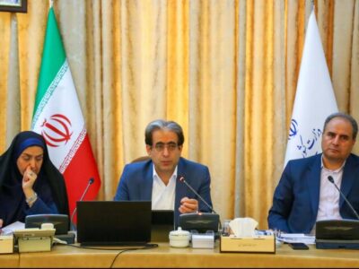 محمدزاده: کمک‌های مردمی نباید شرط ثبت‌نام دانش‌آموزان باشد