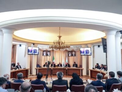 سرمست: ثمرات تصمیمات اقتصادی باید در کارخانه‌ها و بازارها دیده شود